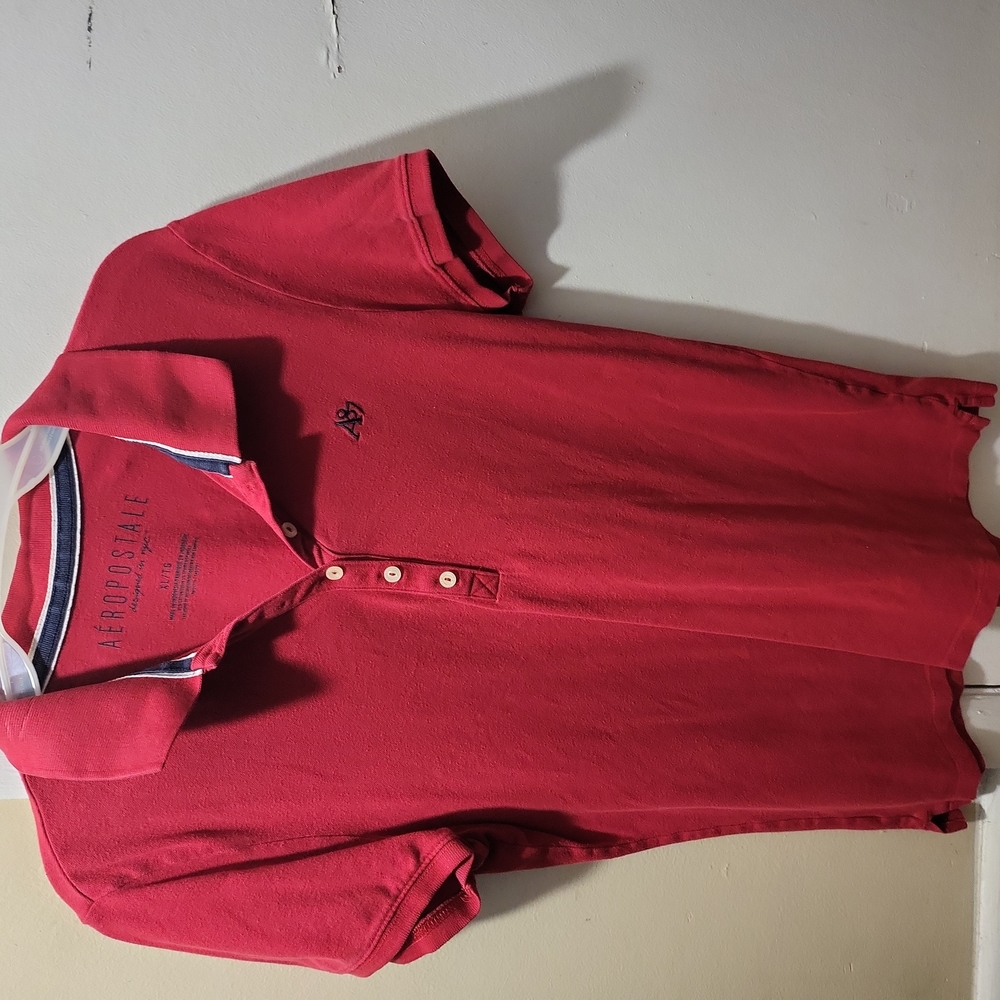 Aeropostale Red v-neck shirt, sz XL